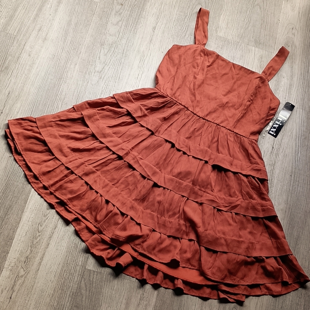 Trixxi skinny strap flowy rust color dress size L in juniors